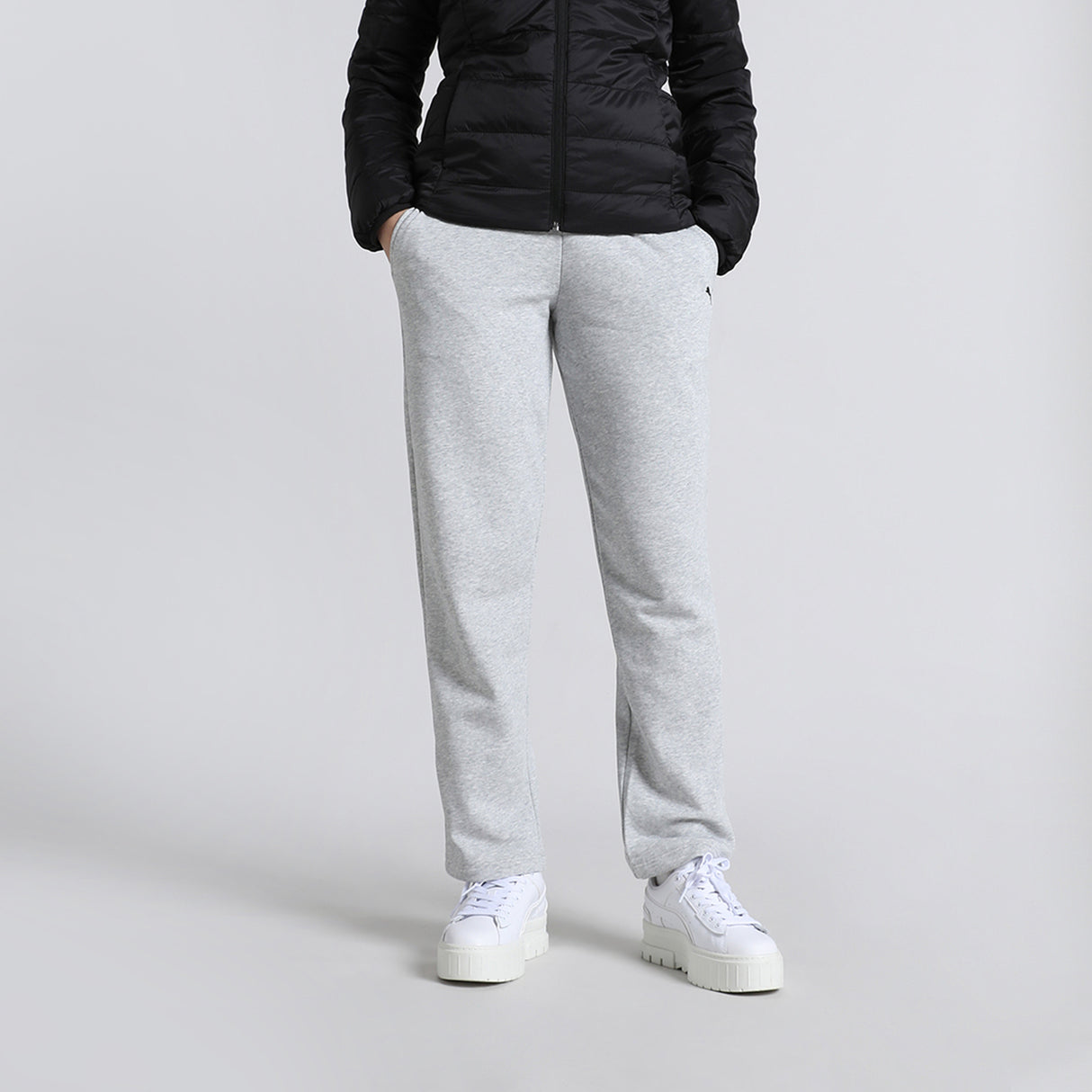 Puma Women Grey Ess Sweatpants Tr Op Apparels