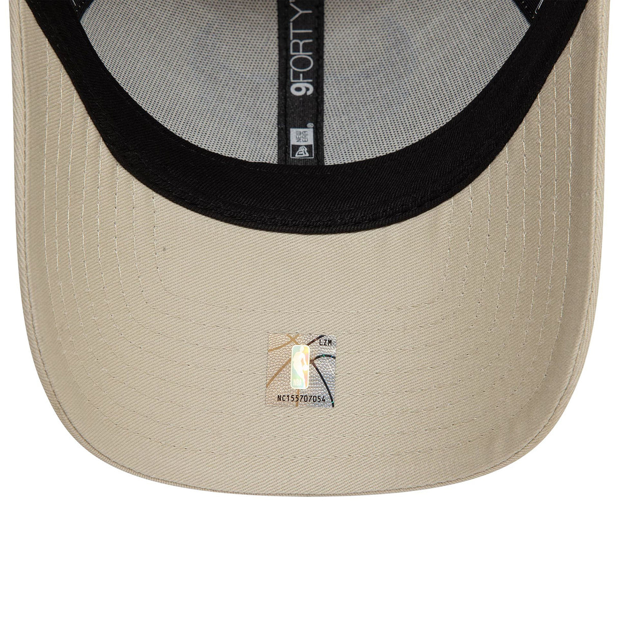 CHICAGO BULLS TEAM OUTLINE CREAM 9FORTY ADJUSTABLE CAP