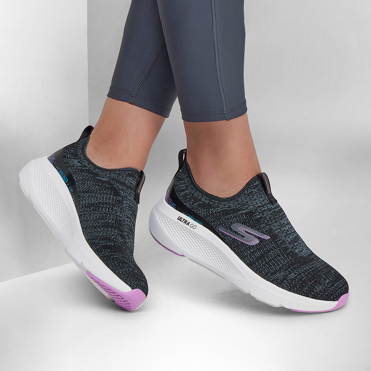 Skechers Women Black-Multi Go Run Elevate
