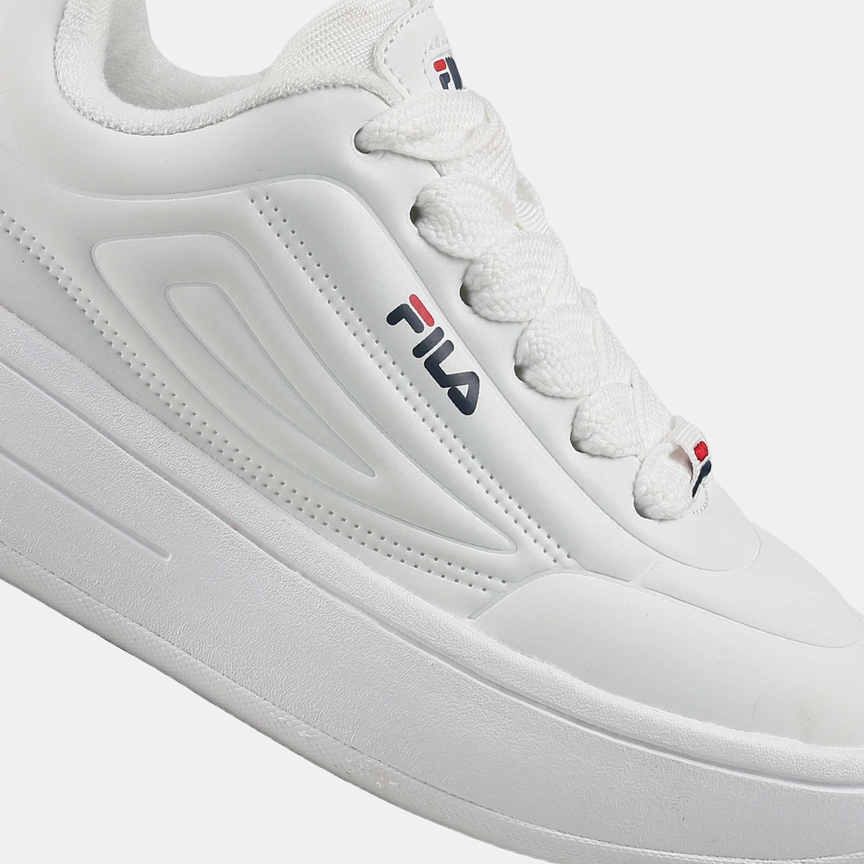 Fila Women White Superbubble Shoes