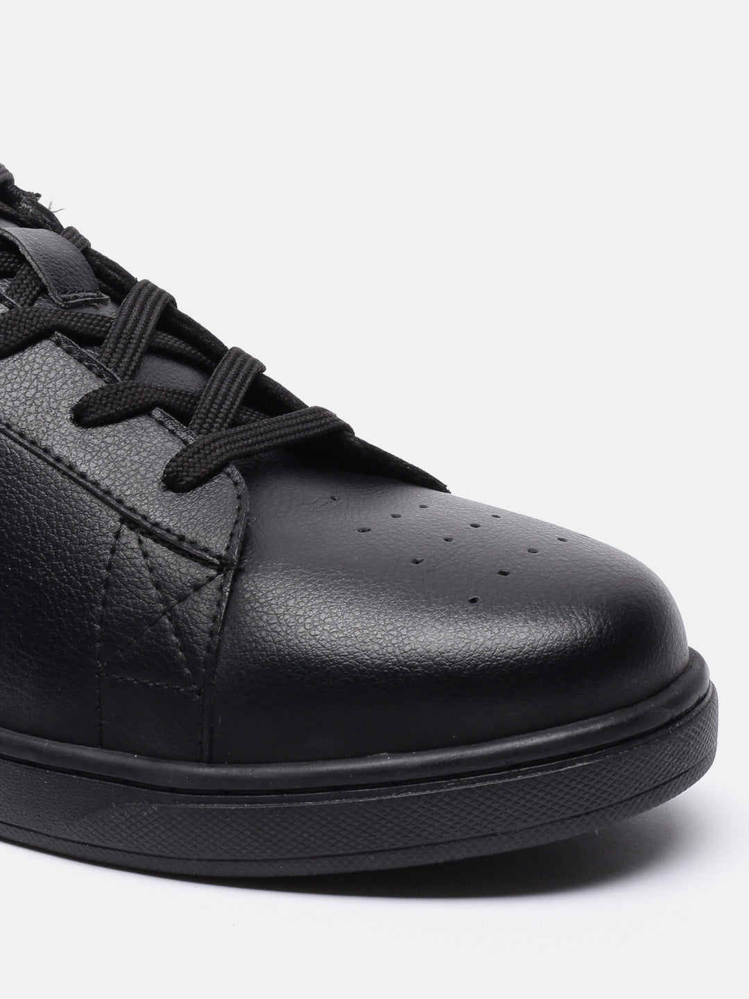 Fila Black Dio Men Sneakers