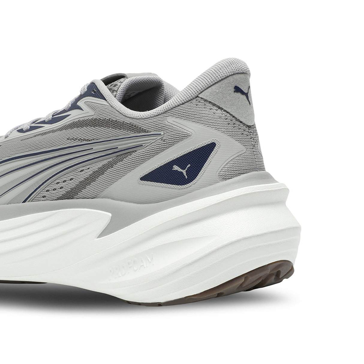 Puma Men White Maxima Pro