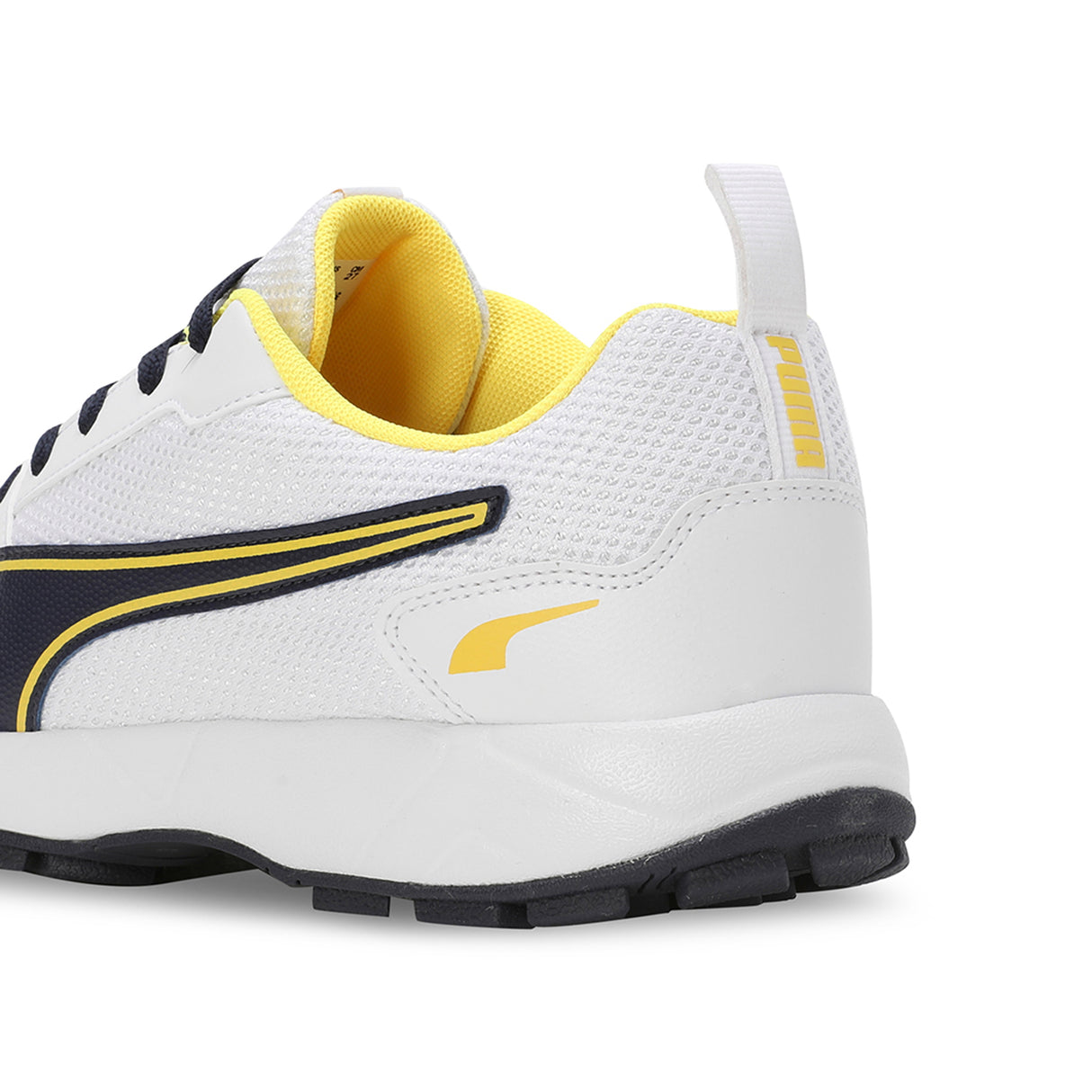 Puma Mens Cricket Highrun White Cricket Shoes