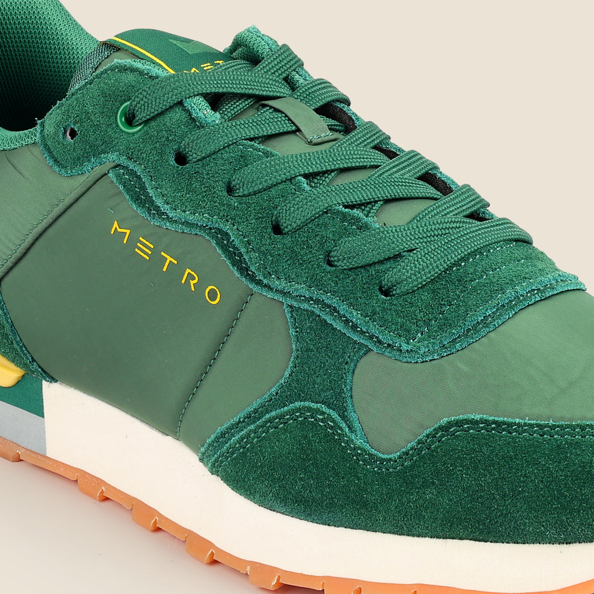 Metro Men Green Sports Walking Shoes