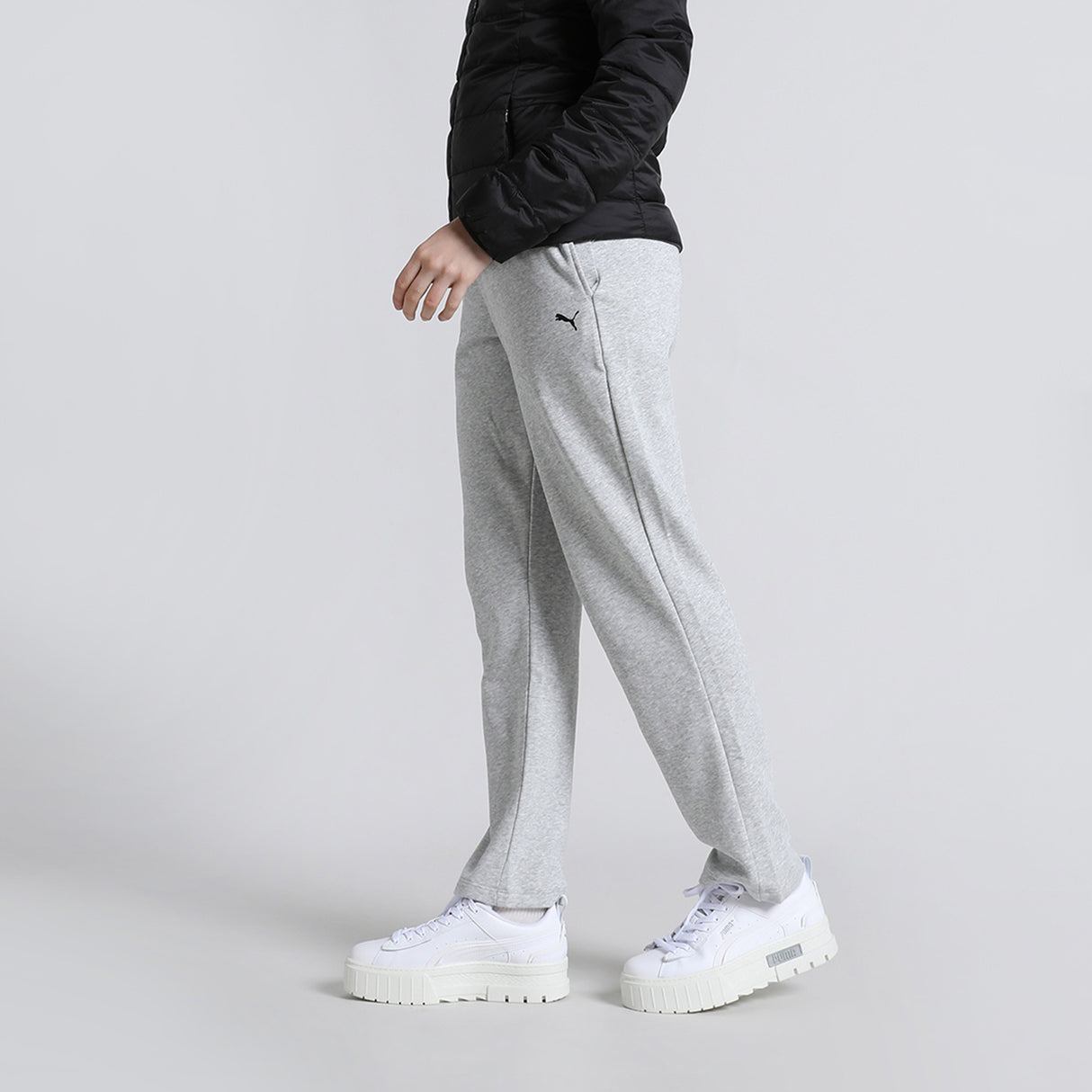 Puma Women Grey Ess Sweatpants Tr Op Apparels
