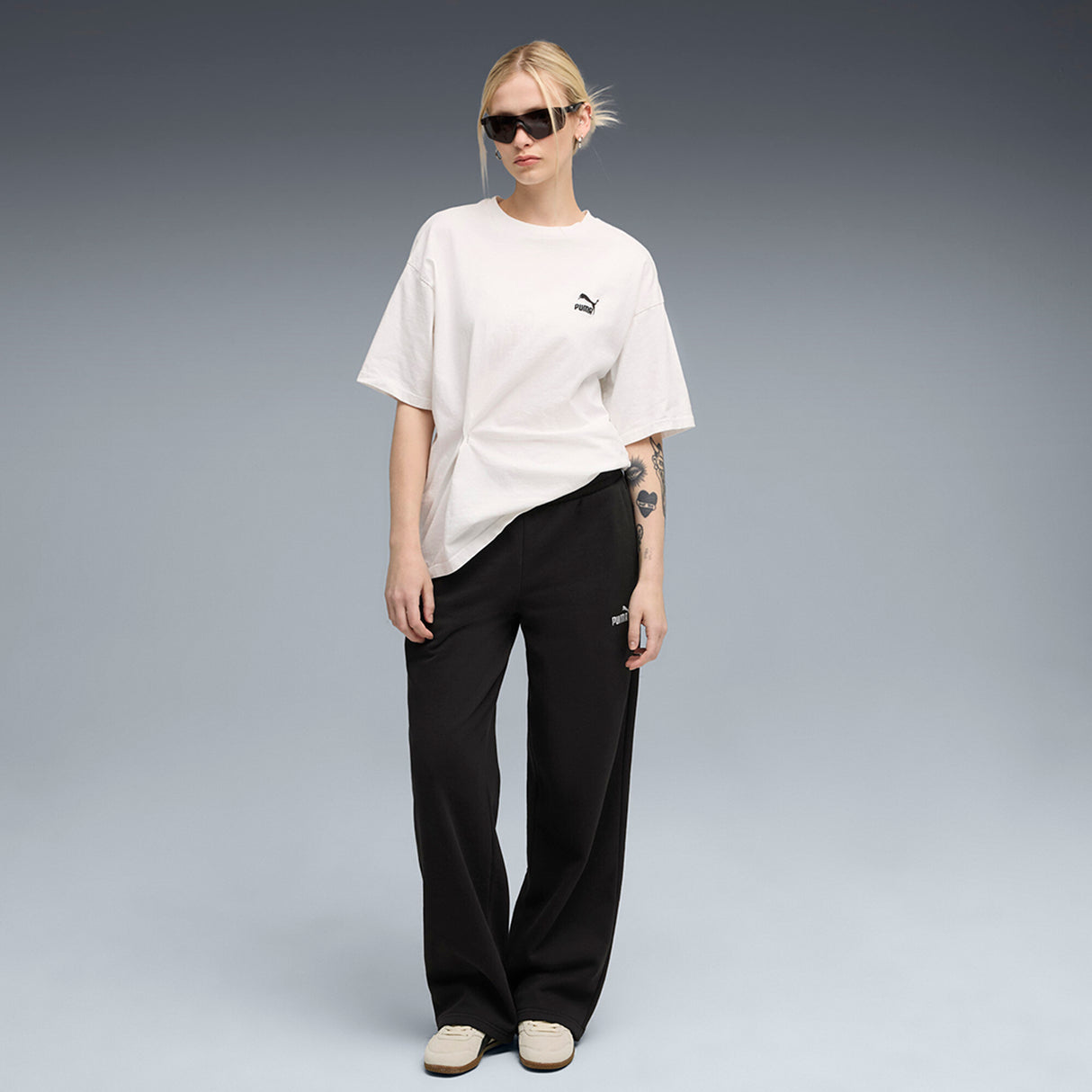 Puma Women Black Ess Small No. 1 Logo Comfort Straight Pa Apparels