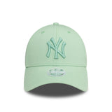 NEW YORK YANKEES WOMENS LEAGUE ESSENTIAL PASTEL GREEN 9FORTY ADJUSTABLE CAP