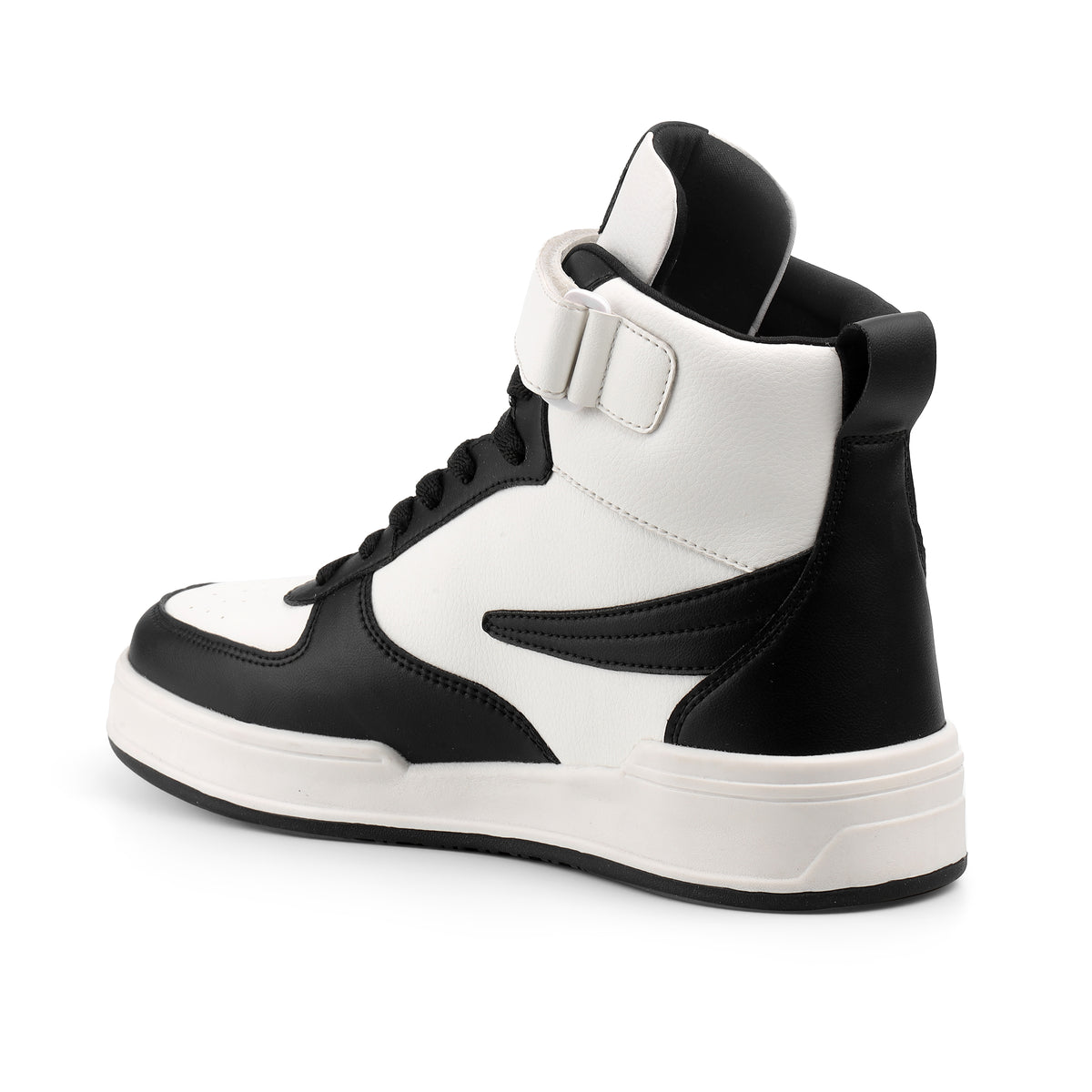 Fila Men Azaro White & Black Basketball Shoes