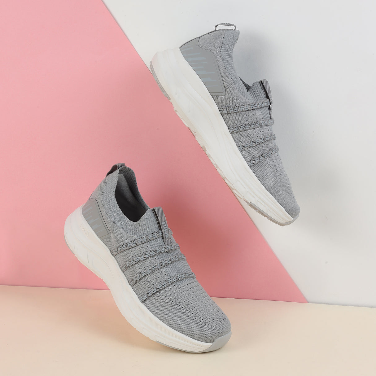 Fila Women Grey Ease Quad Shoes