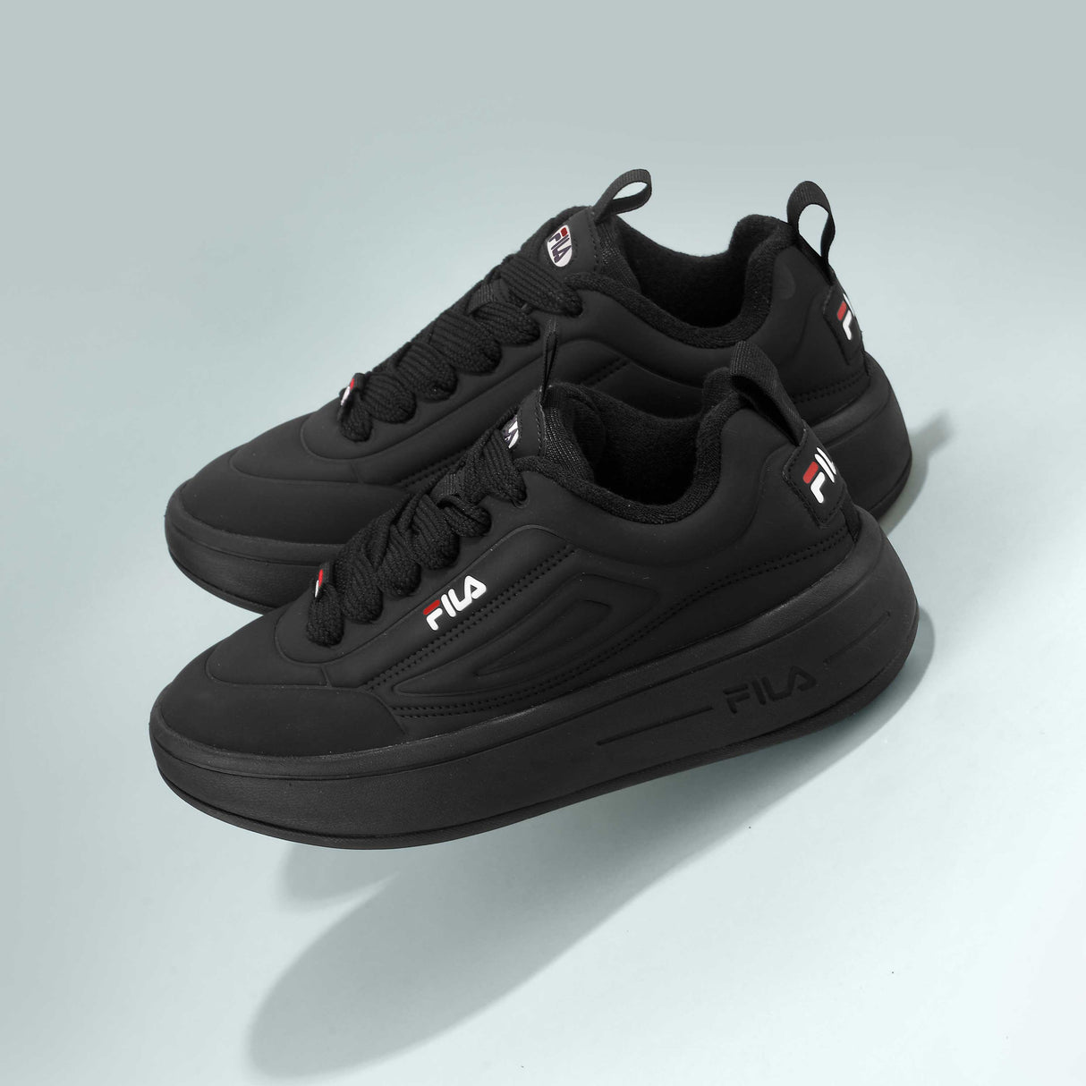 Fila Women Black Superbubble Shoes