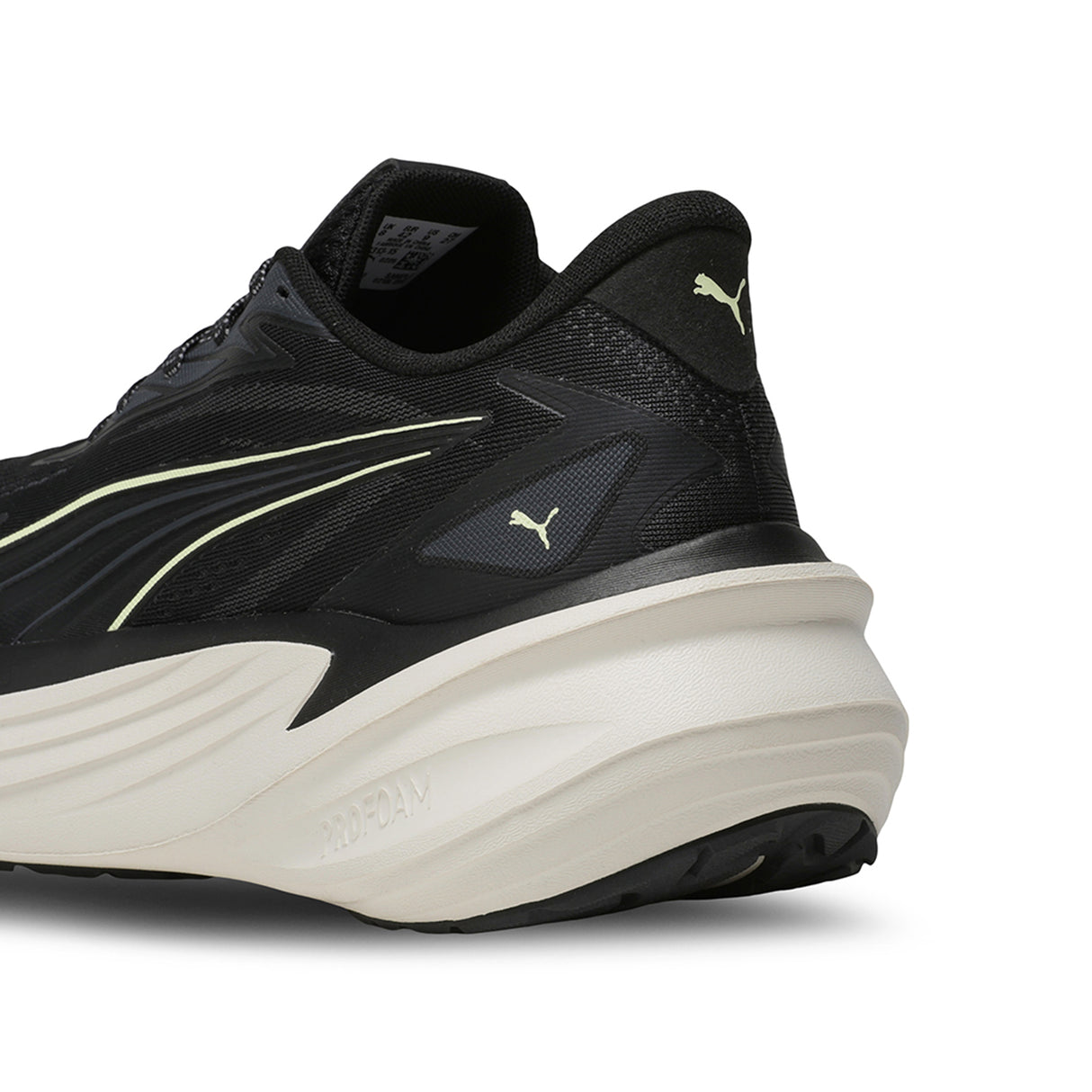 Puma Men White-black Maxima Pro