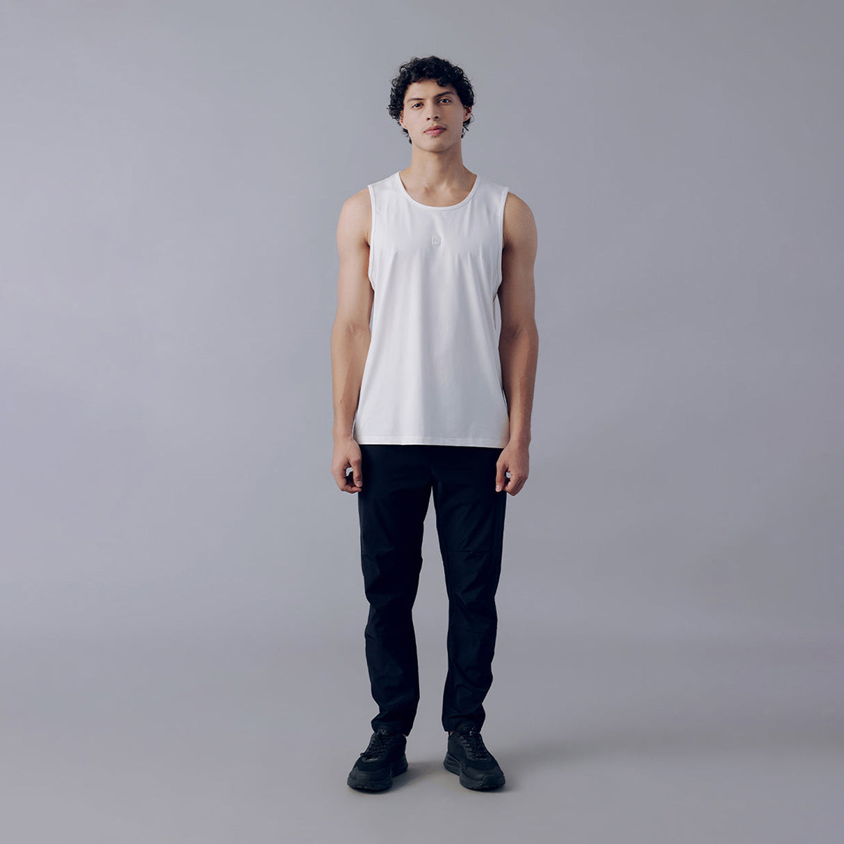 Fila Men White Bolt Active Sleeve Less