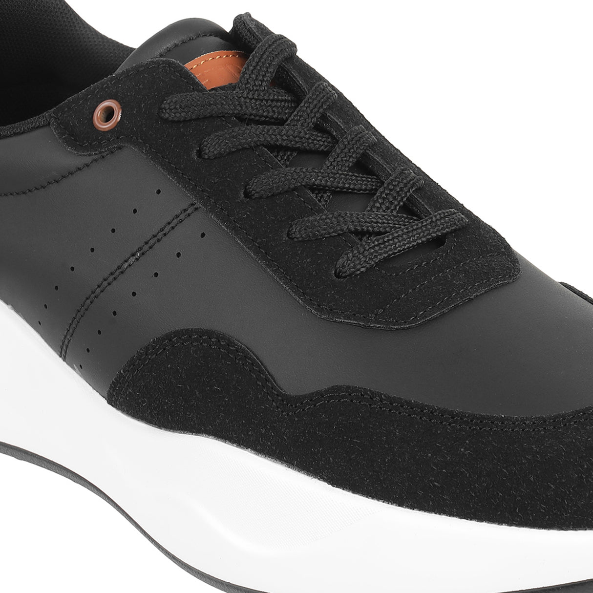 Metro Men Black Casual Walking Shoes