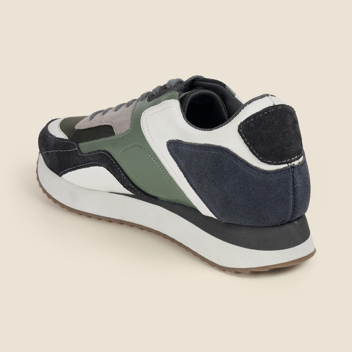 Metro Men Green Sports Walking Shoes