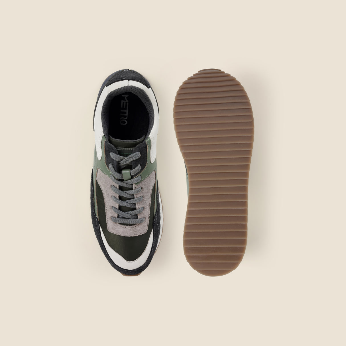Metro Men Green Sports Walking Shoes