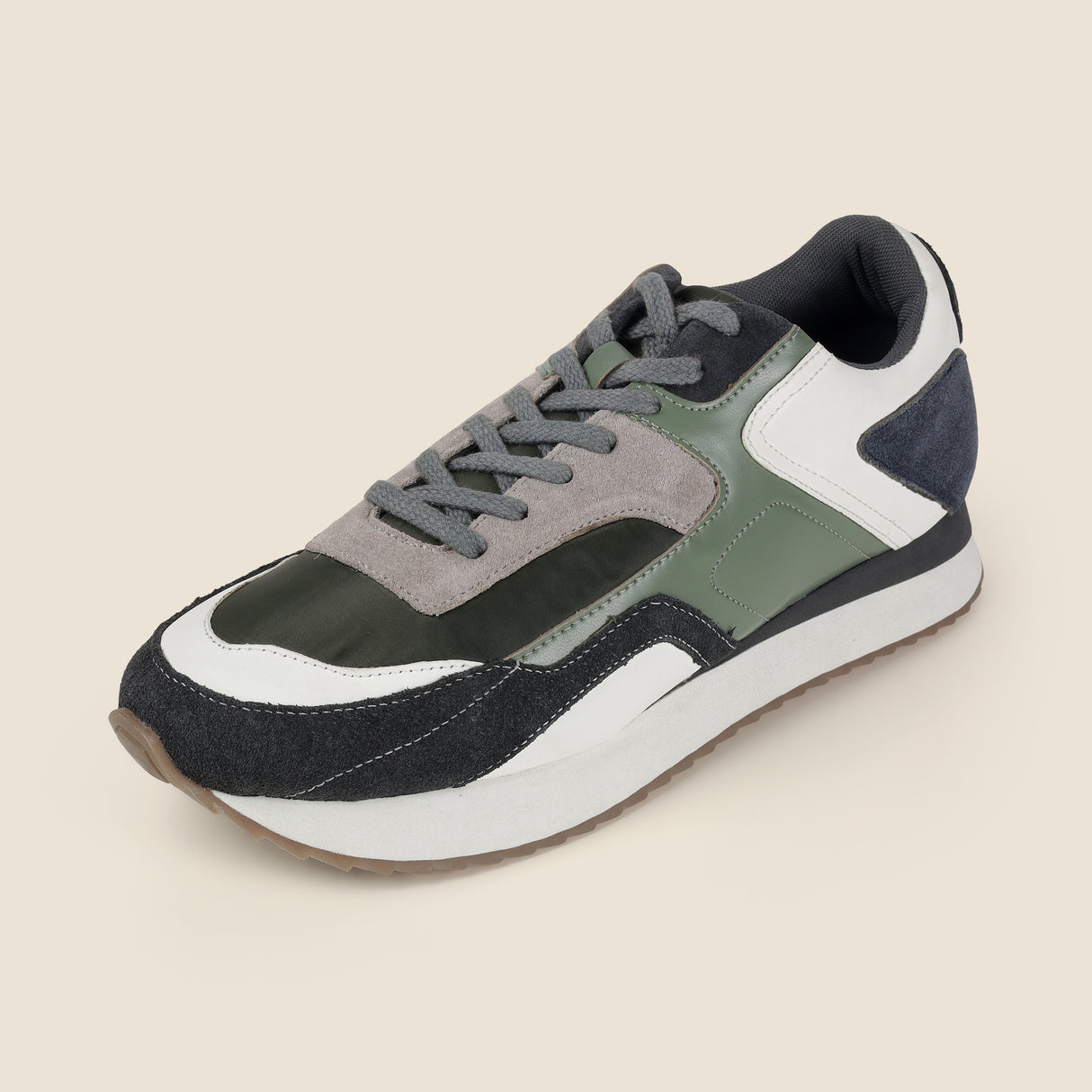 Metro Men Green Sports Walking Shoes