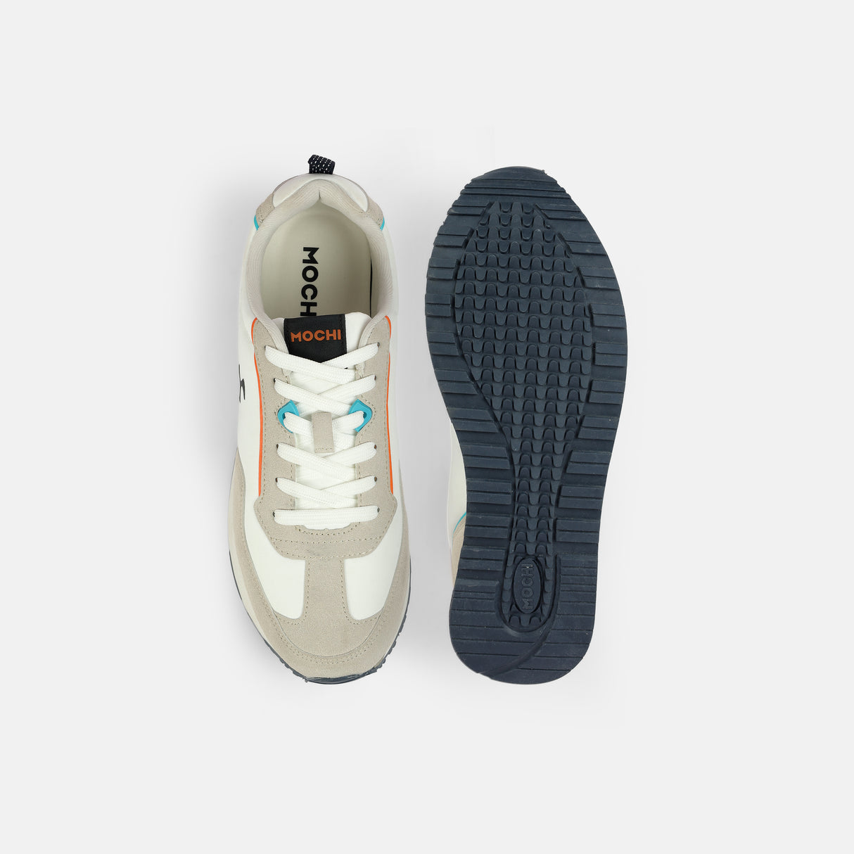 Mochi Men White Sports Walking Shoes