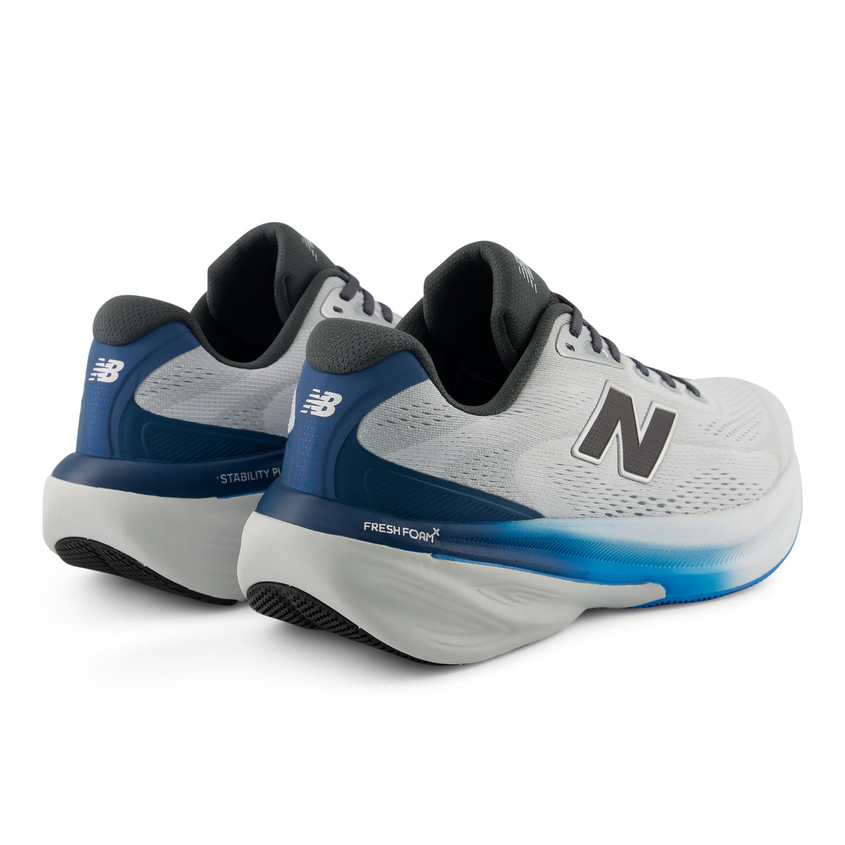 New Balance Men 860 Running Shoe