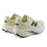 New Balance Women FC REBEL Running Shoe